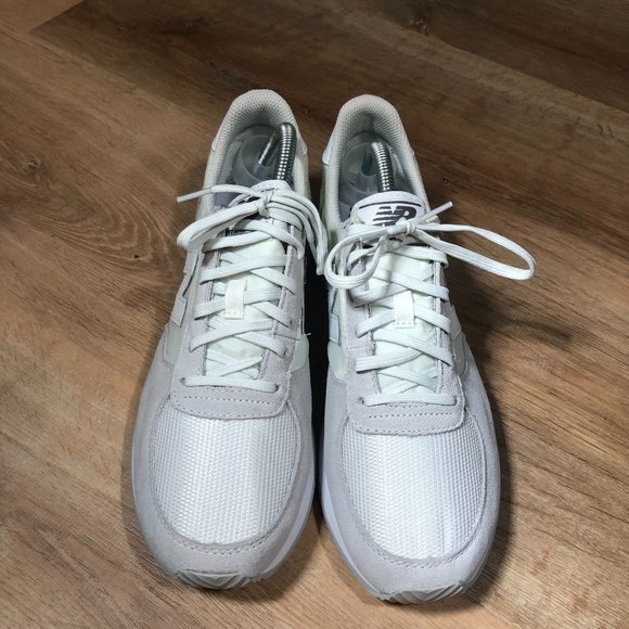 New Balance WL 220 Womens Sneaker sz 10 - Picture 7 of 8